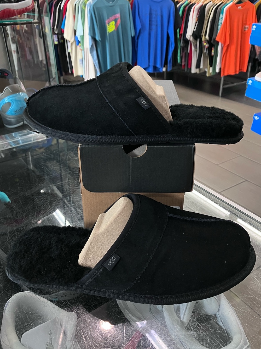 UGG Classic Slip-On Black Size 11